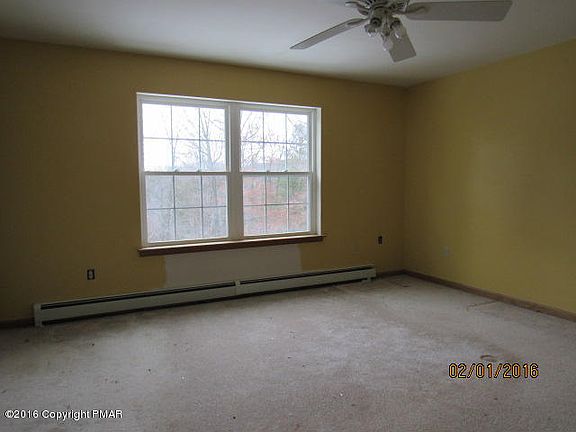 4th image of 1560 Brian Dr