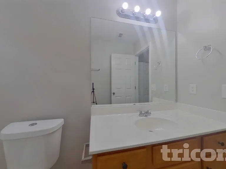 5370 Mountain Top Pl — Photo 11