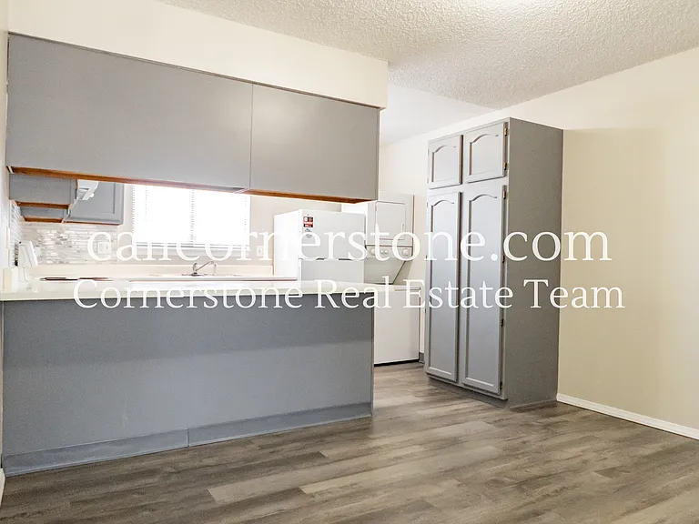 2625 E Uintah St #D — Photo 5