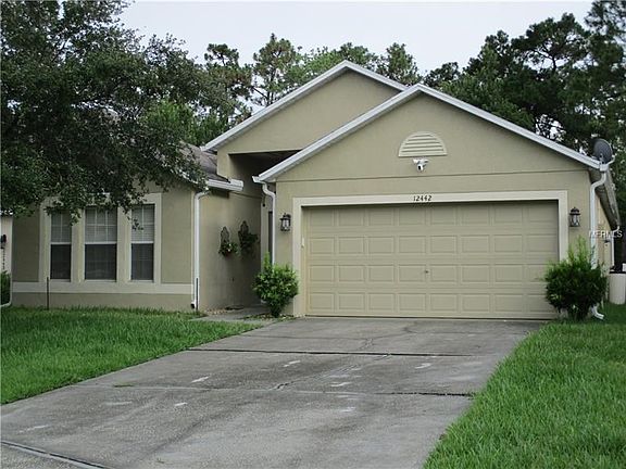 3rd image of 12442 Woodbury Cove Dr