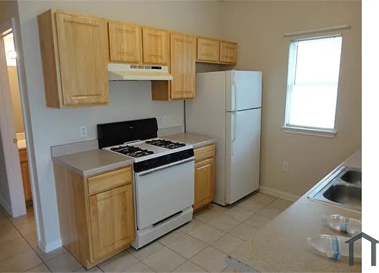 6017 Atwood St #A — Photo 2