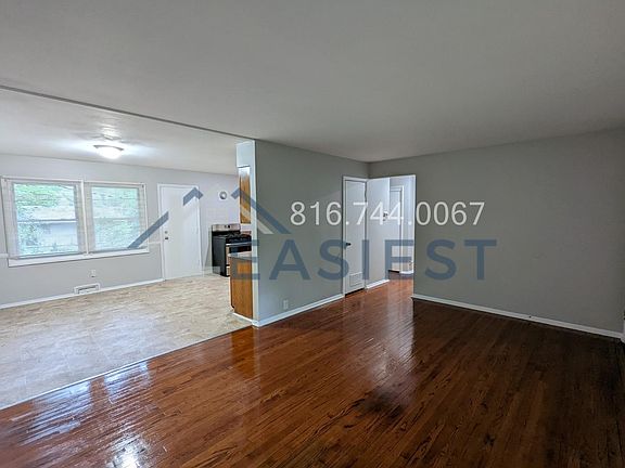 2nd image of 7605 E 112th Ter