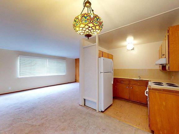 2nd image of 444-446 Warren Dr #11212213