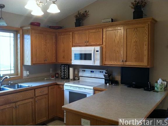 5th image of 1508 Park View Ln NE