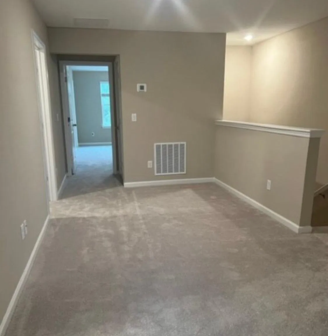 3 bed, 2.5 bath, 1660 sqft, $2,195 — Photo 4