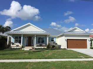 216 Desoto Dr, New Smyrna Beach, FL 32169