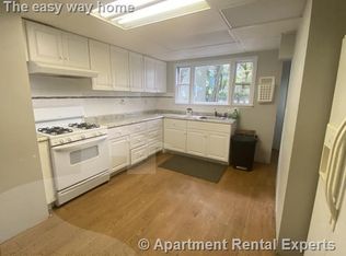 76 Beacon St #4, Somerville, MA 02143
