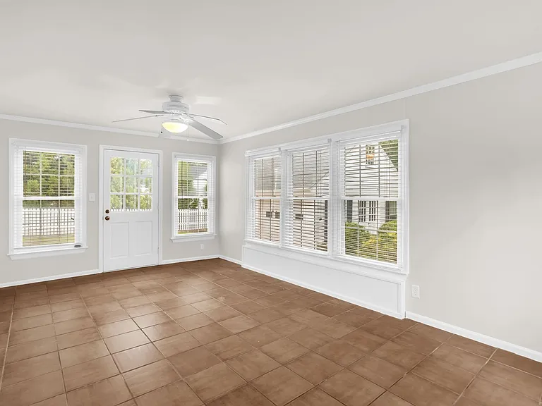 4205 Belvoir Dr — Photo 19
