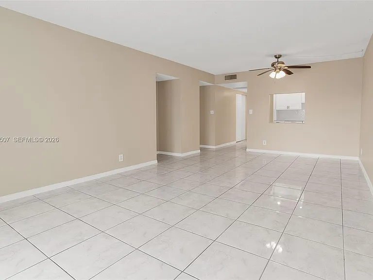 9370 SW 8th St #222 — Photo 7