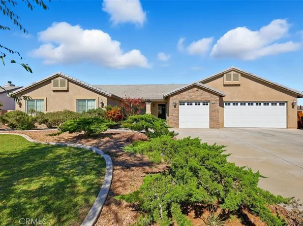 21268 Chardonnay Dr, Apple Valley, CA 92308