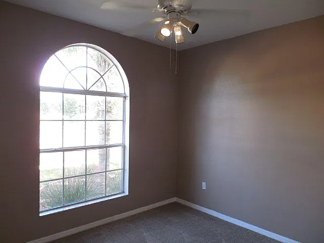 15708 Durango Circle, Brooksville, FL 34604 4 bedroom 2 bath 2 car ga — Photo 4