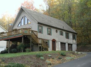 4 Lakeside Ct, Tunkhannock, PA 18657