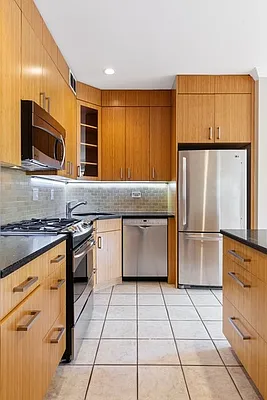 Rented by Corcoran | media 21