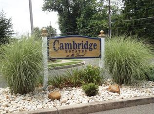 34 Edinburgh Ln, Mount Laurel, NJ 08054