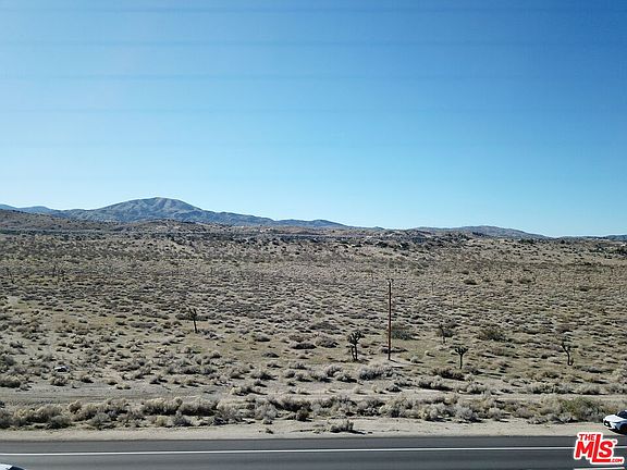 4th image of 6298 Pearblossom Hwy