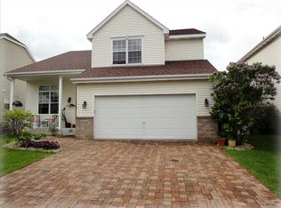 17715 48th Pl N, Plymouth, MN 55446