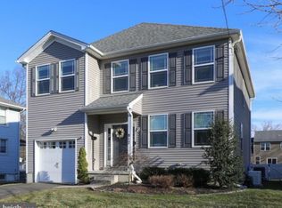 917 E Prospect Ave, North Wales, PA 19454