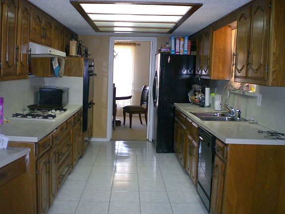 5th image of 1120 Waterview Ln