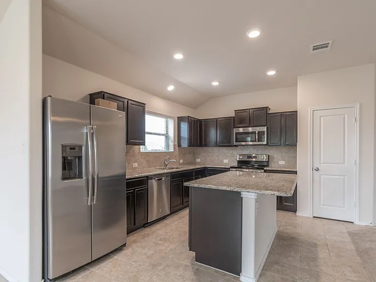 809 Tabernash Dr — Photo 5