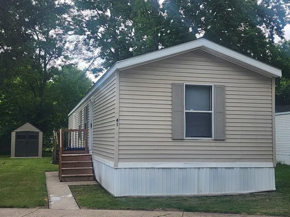 51074 Mott Rd Trailer 41, Canton, MI 48188