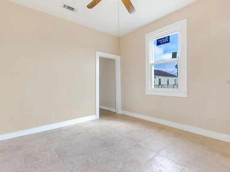 8821 Cohn St — Photo 4