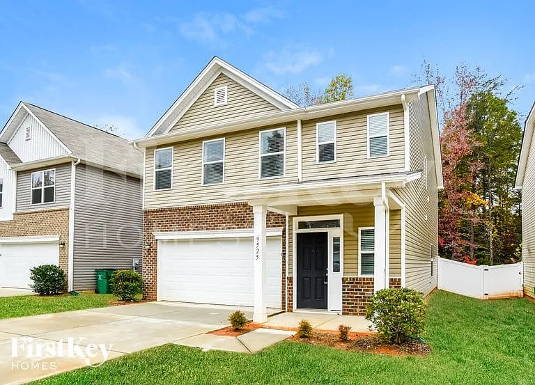 9525 Blue Knoll Ct — Photo 2