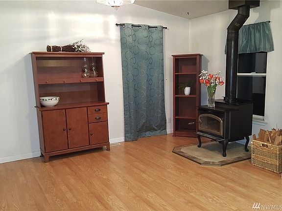 5th image of 22511 137th St NE