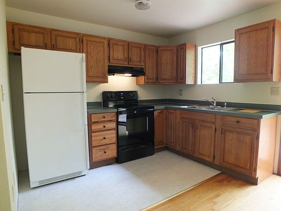 4th image of 4119 172nd St SW