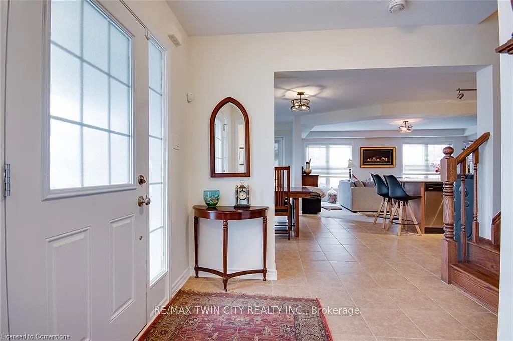3 bed, $3,100 — Photo 4