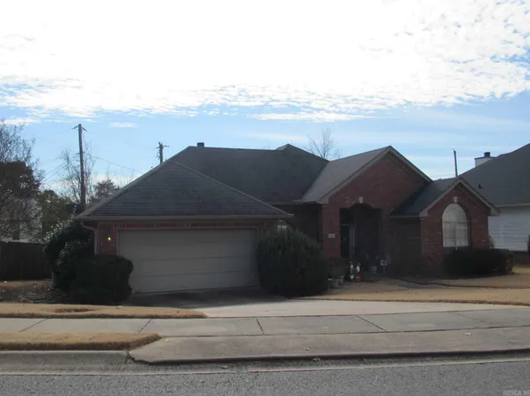 12509 Misty Creek Dr, Little Rock, AR 72211