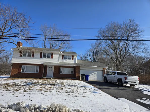 121 Carlotta Dr, Bear, DE 19701