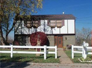 401 Mower Dr, Pittsburgh, PA