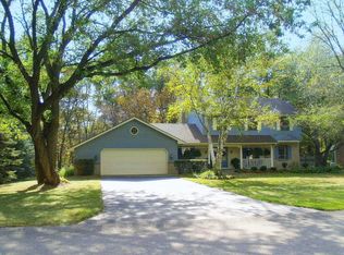 7544 Whispering Ridge St SE, Grand Rapids, MI 49546