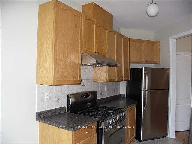 25 Rocky Point Cres — Photo 5
