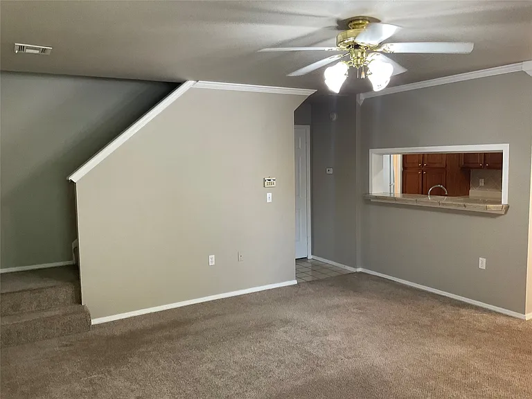 2236 W Quantico St — Photo 11