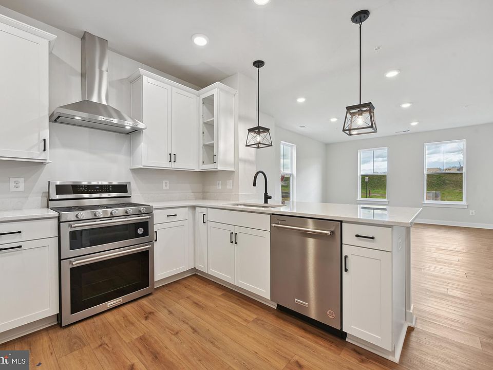 1st image of 20803 Wood Quay Dr