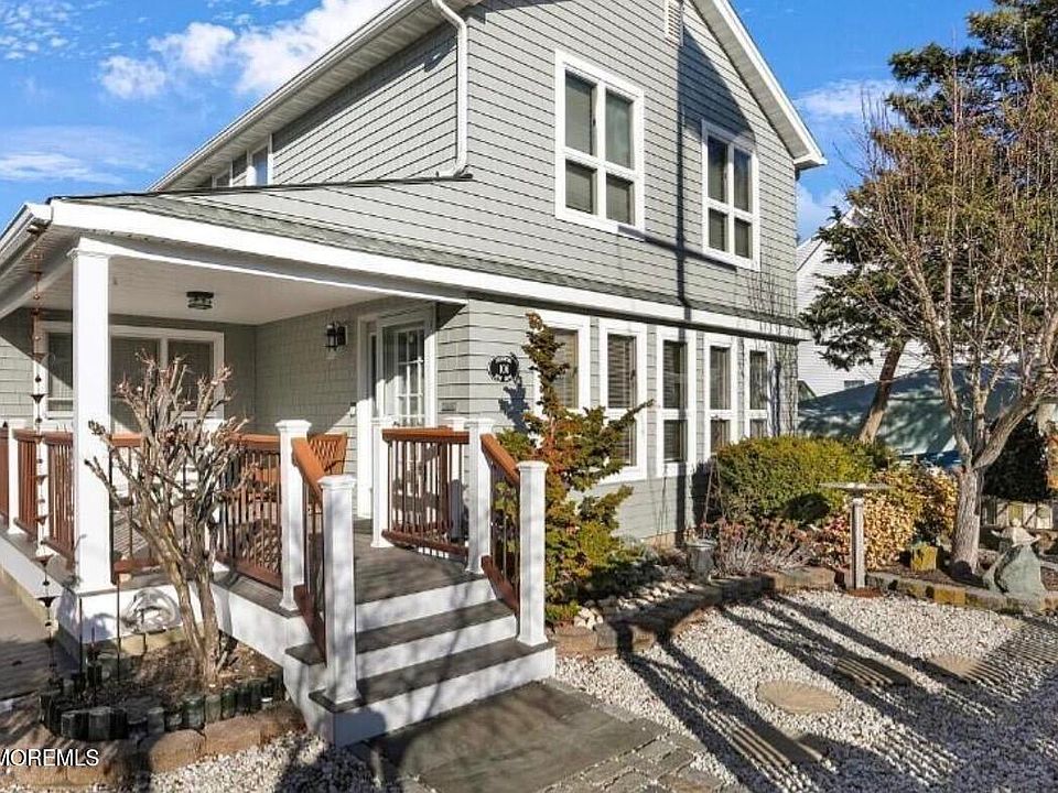 1st image of 106 Surf Dr