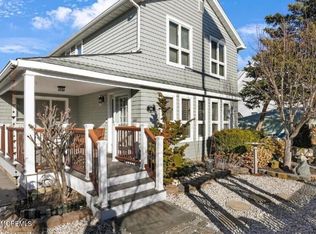 106 Surf Dr, Seaside Park, NJ