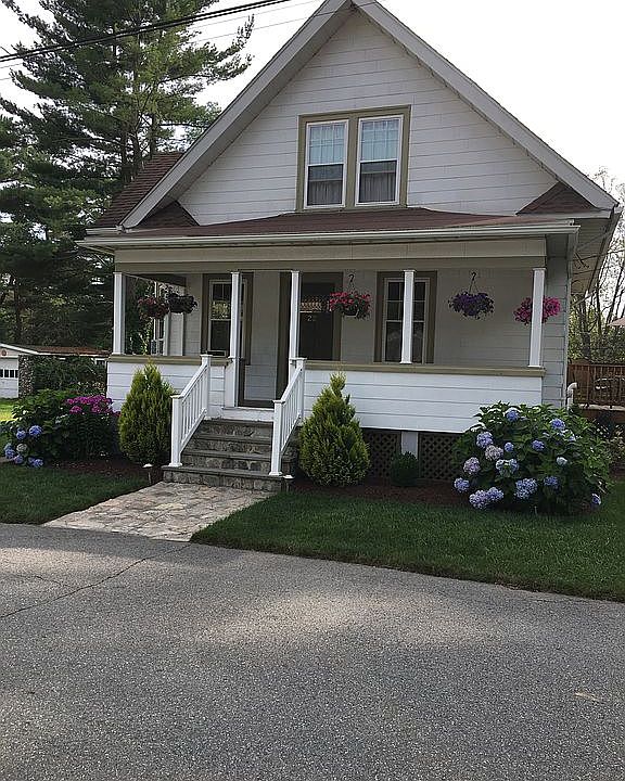 1st image of 22 Berwick Ave