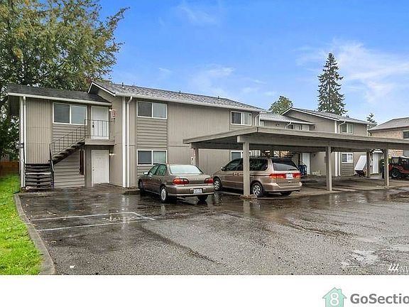 2nd image of 245 15th St SE APT 5
