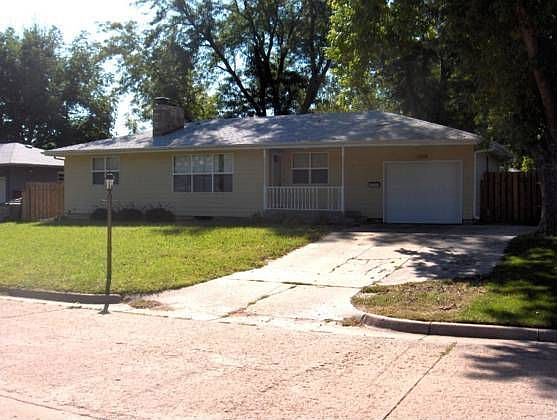 1st image of 1008 E Beloit Ave
