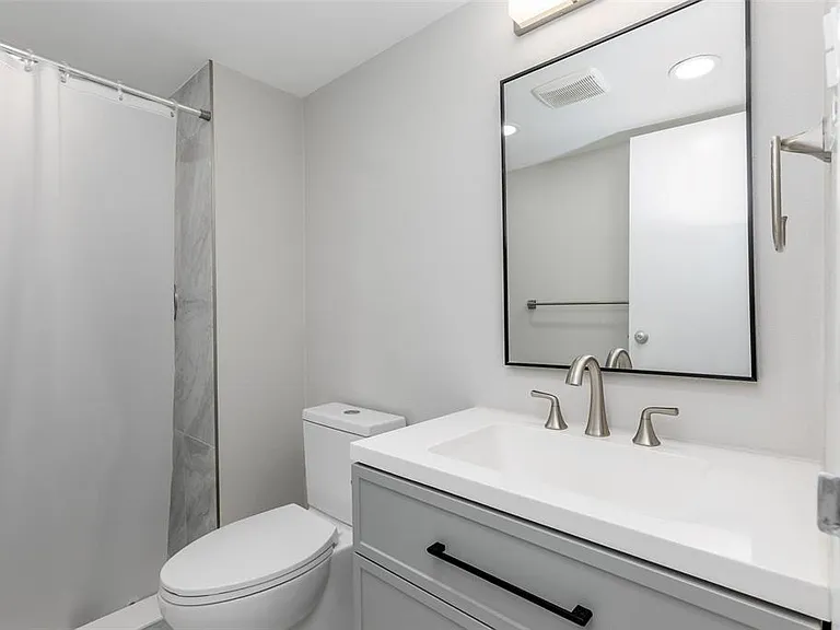 10355 Paradise Blvd #213 — Photo 36