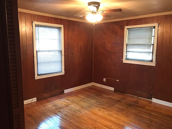 Bedroom #1