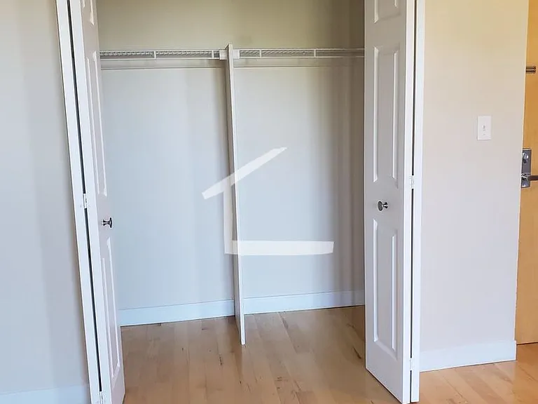 11B Camelot Ct #4A — Photo 6