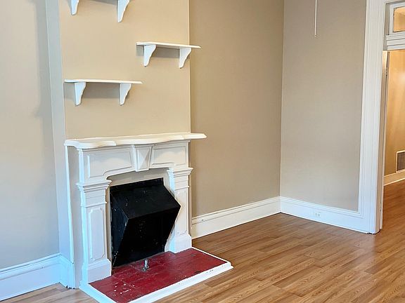 3rd image of 1841 S 10th St #2