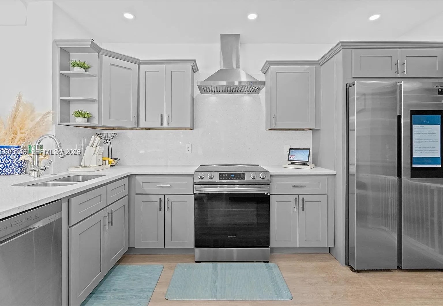4 bed, 2.0 bath, 1945 sqft, $6,500 — Photo 4