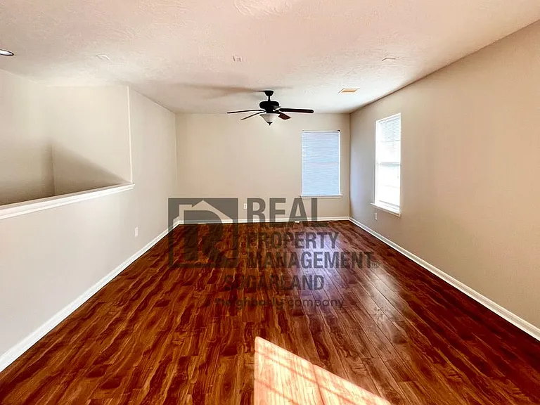 2706 Skyview Downs Dr — Photo 17