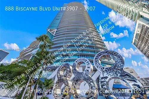 888 Biscayne Blvd #3907 Photo 1