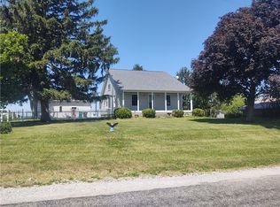 2039 N 1525 East Rd, Findlay, IL 62534