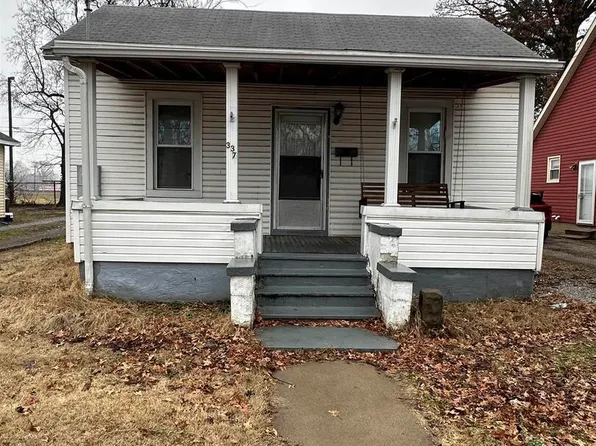 337 N Division St, Du Quoin, IL 62832